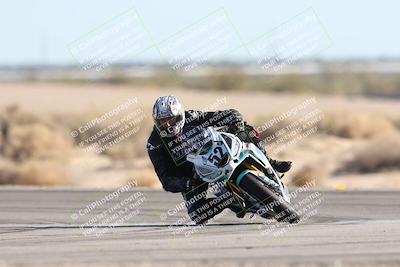 media/Dec-07-2025-CVMA (Sun) [[3e7d2de5dc]]/Race 11-Formula 2-CVMA Hooligans-American Thunder/